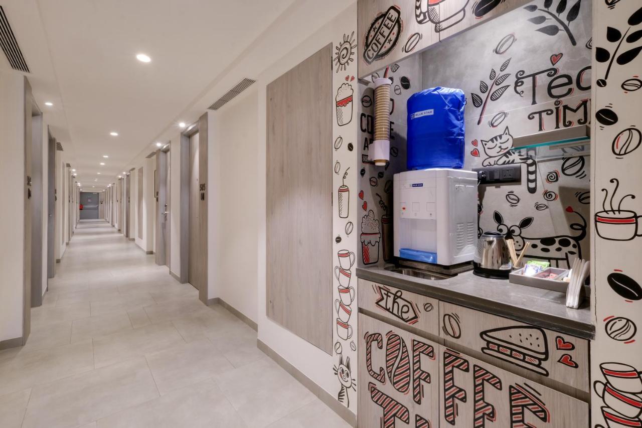 7 Apple Hotel Mahape, Navi Mumbai Exterior photo